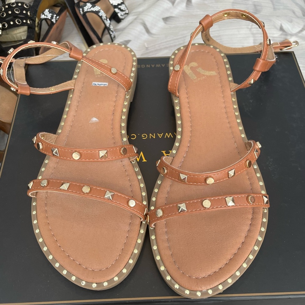 Cognac colored wraparound sandals, Size 7